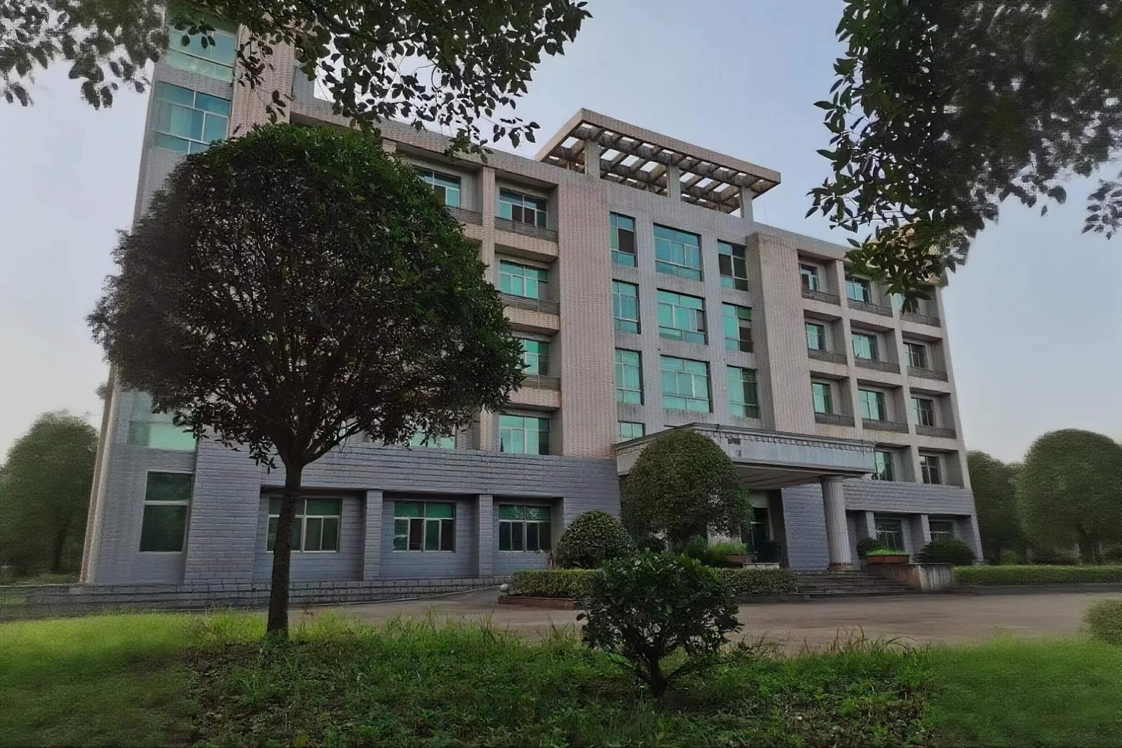 office building of manganese sulfate factory